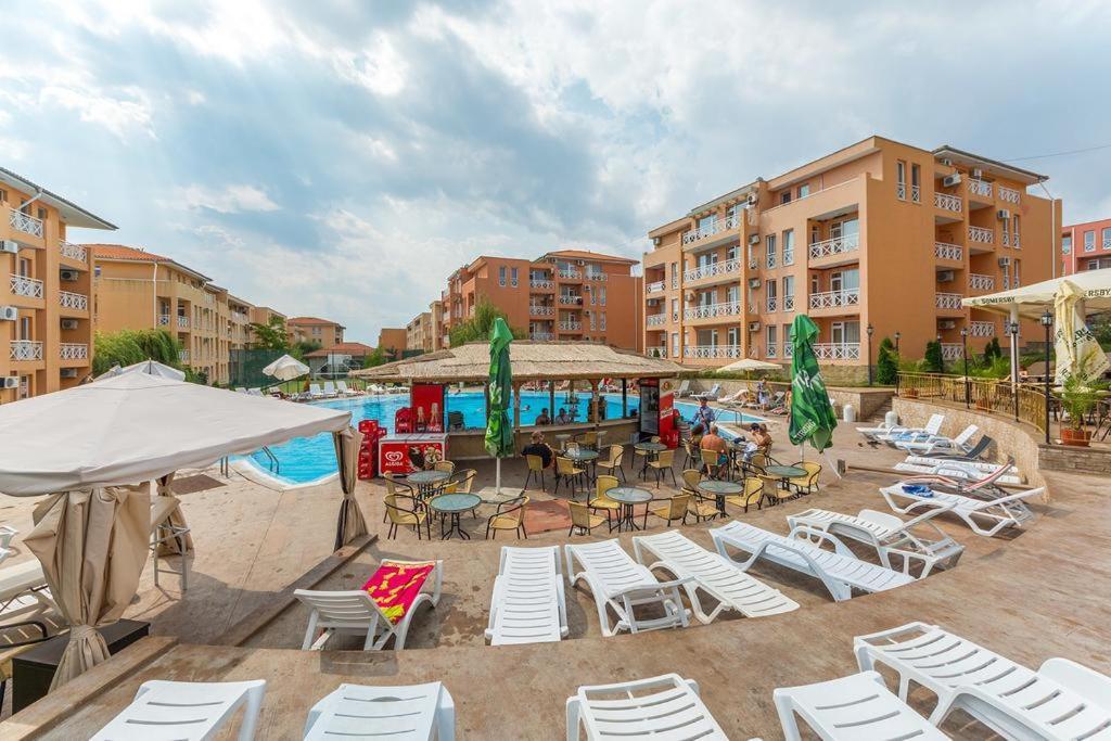Sunny Day 6 Pav-Apartment Слънчев бряг Екстериор снимка